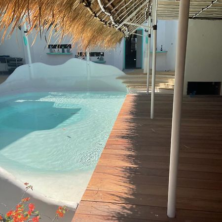 Tanawu Airport Hotel Lombok Praya Exteriér fotografie