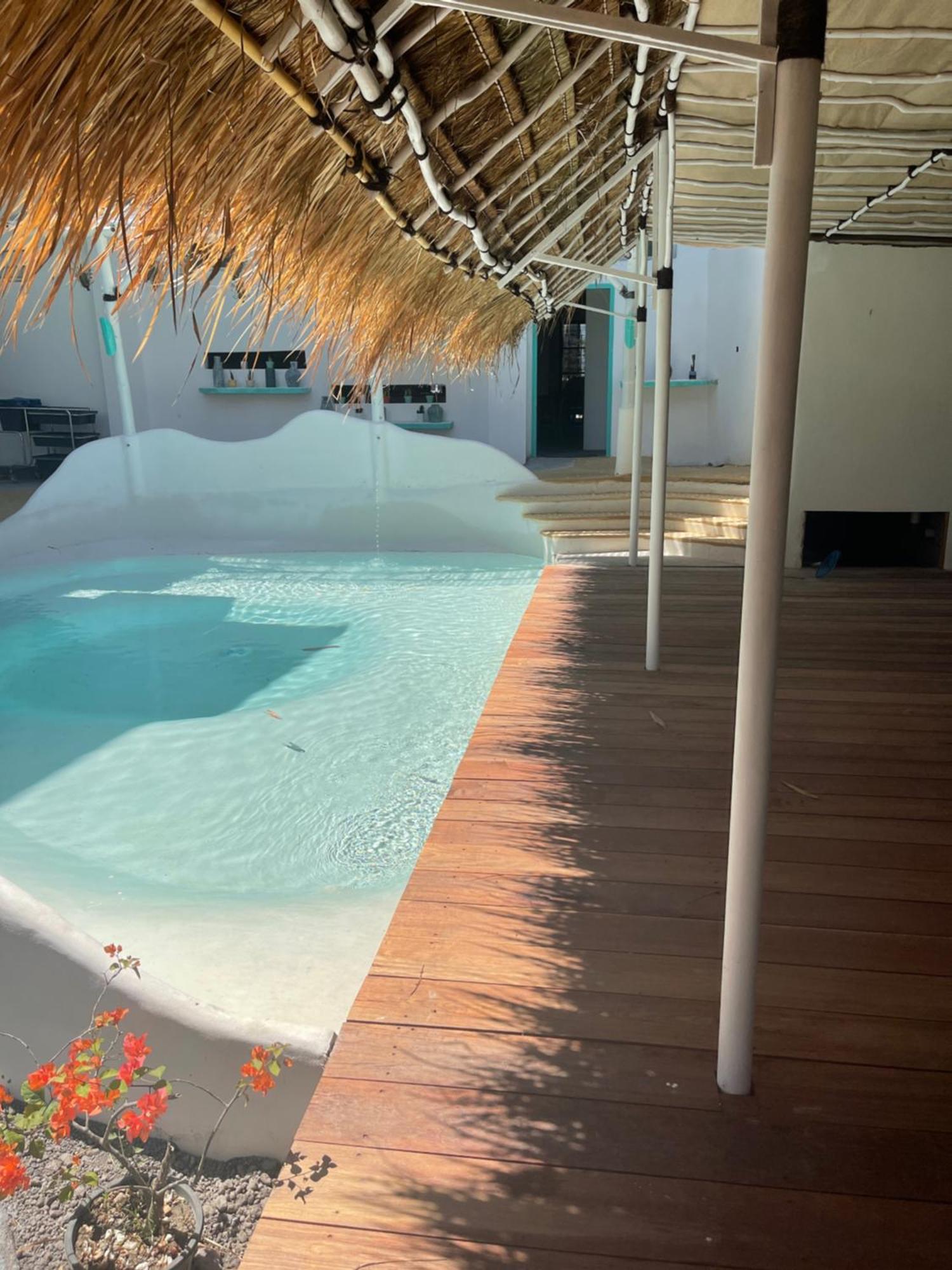 Tanawu Airport Hotel Lombok Praya Exteriér fotografie