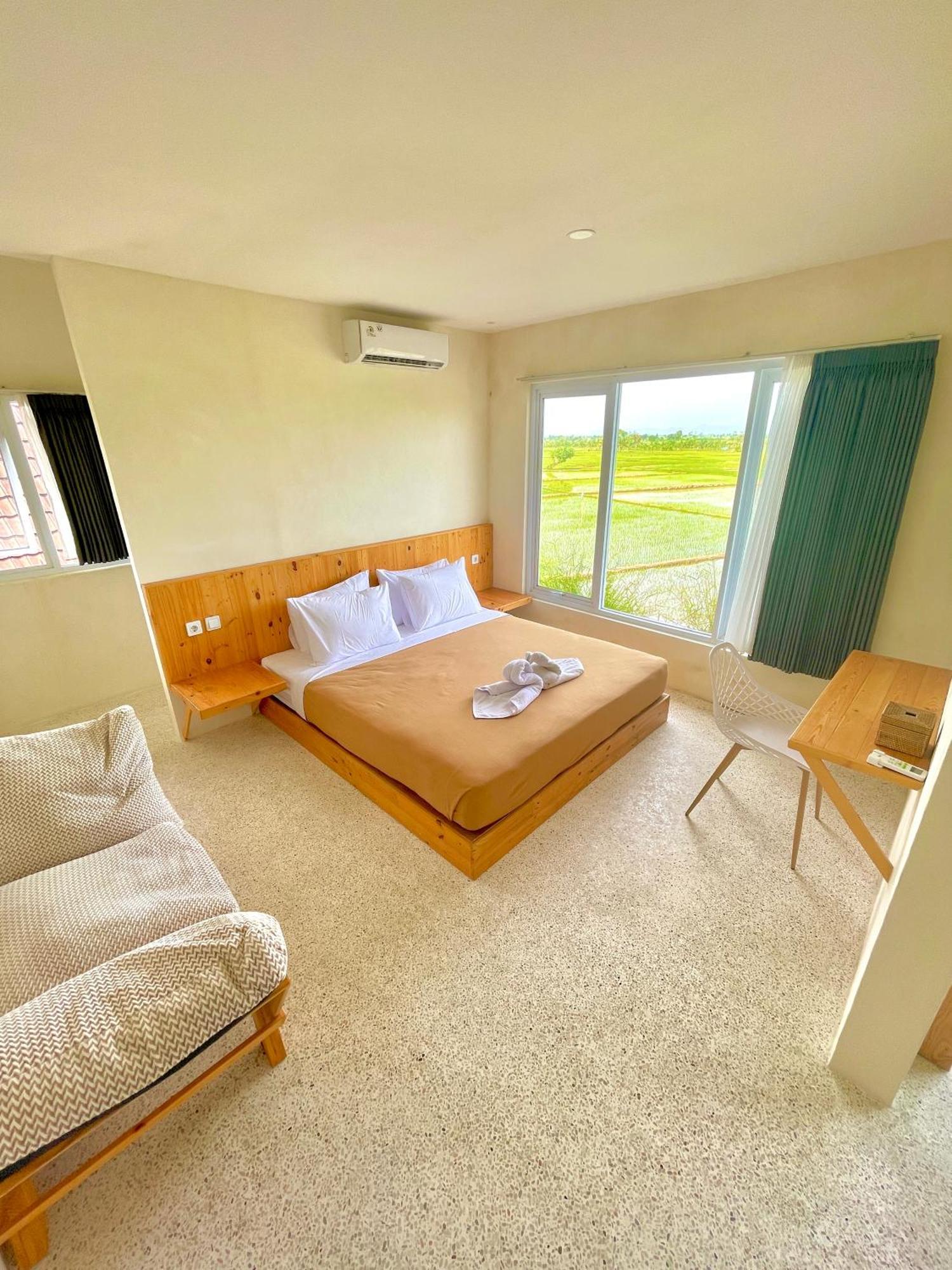 Tanawu Airport Hotel Lombok Praya Exteriér fotografie